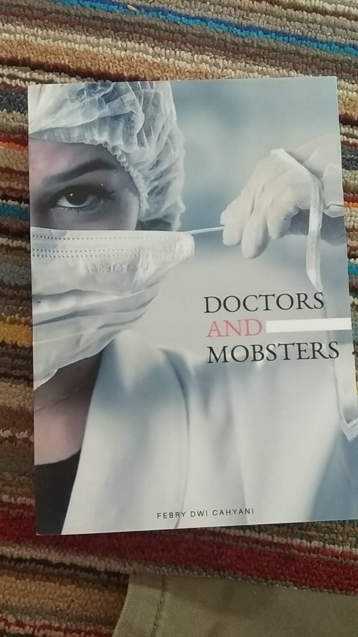 DOCTORS AND MOBSTERS