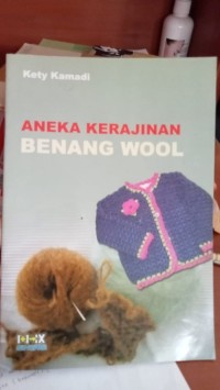 ANEKA KERAJINAN BENANG WOOL